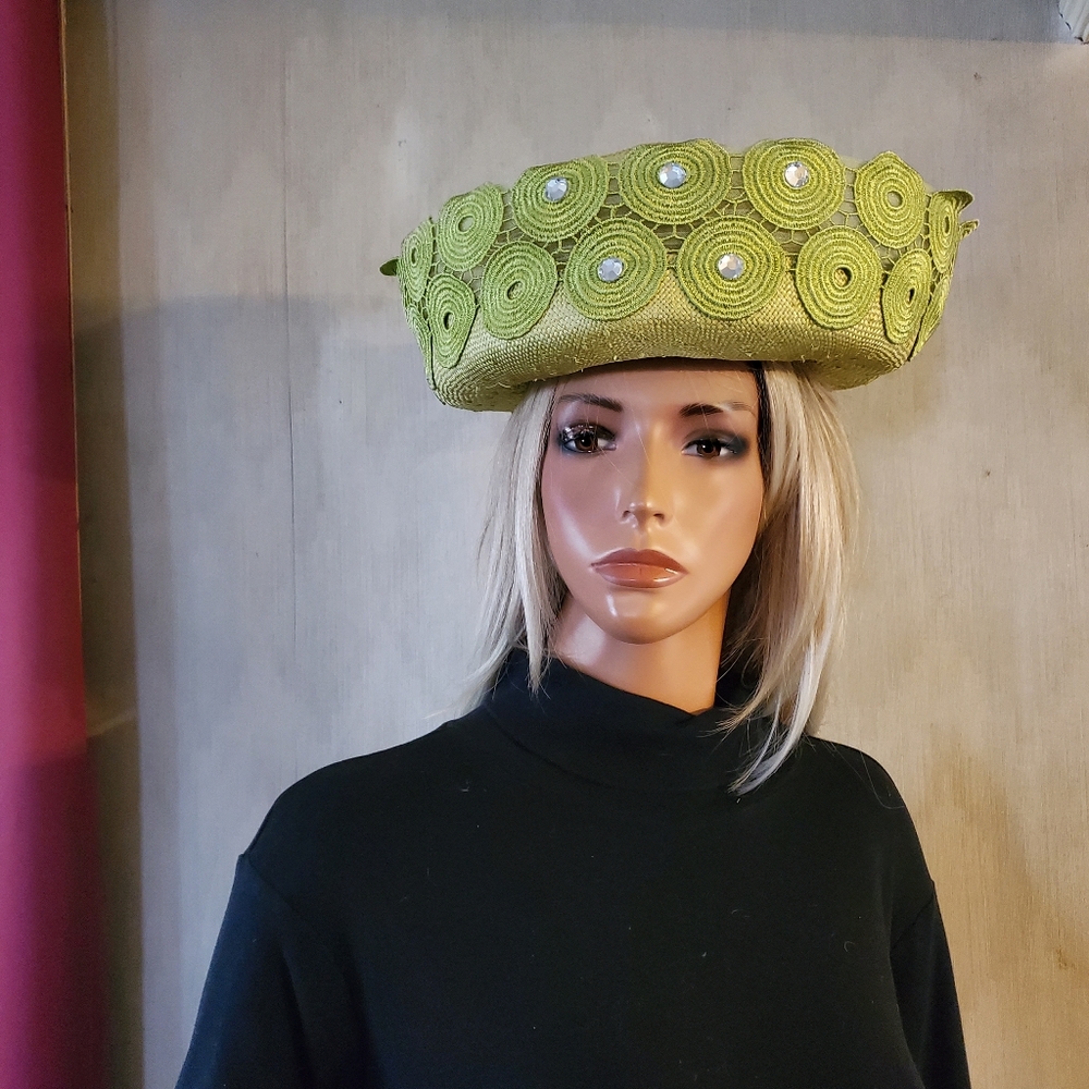 Vintage Essence Lime Green Designer Hat Wedding Party Ladies Tea Church Hat